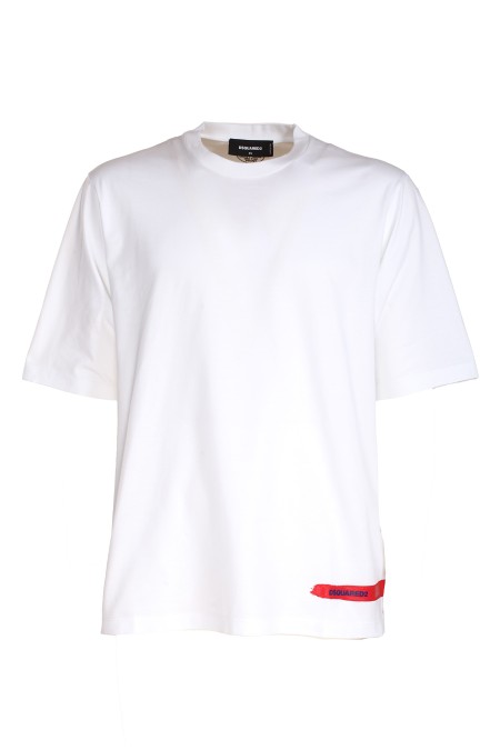Shop DSQUARED2  T-shirt: DSQUARED2 T-Shirt girocollo in jersey di cotone.
Vestibilità relaxed.
Maniche corte.
Logo lettering in basso.
Composizione: 100% cotone.
Made in Italia.. S74GD1104 S22427-100